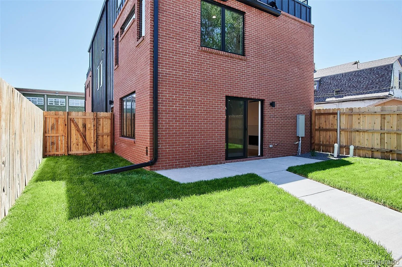 521 N Fox Denver CO 80204 MLS #REC4746089 05162026050714 1600 29