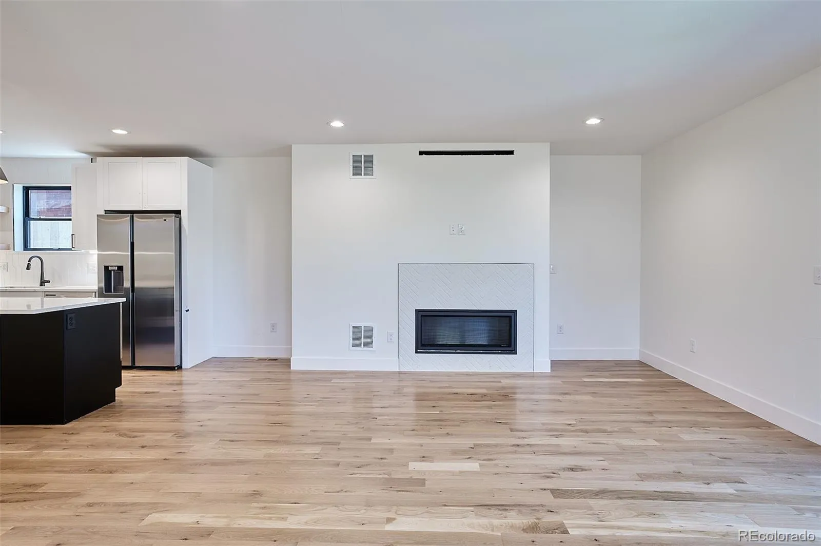 521 N Fox Denver CO 80204 MLS #REC4746089 05162026050714 1600 3