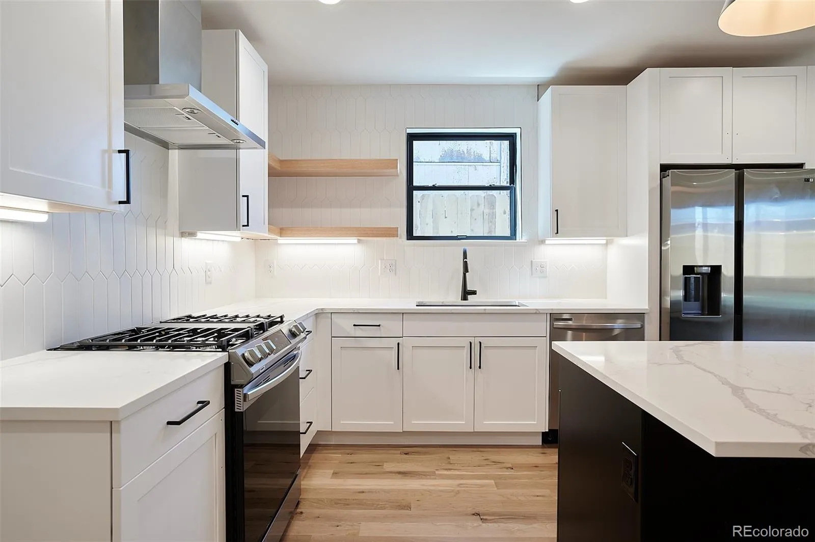 521 N Fox Denver CO 80204 MLS #REC4746089 05162026050714 1600 7