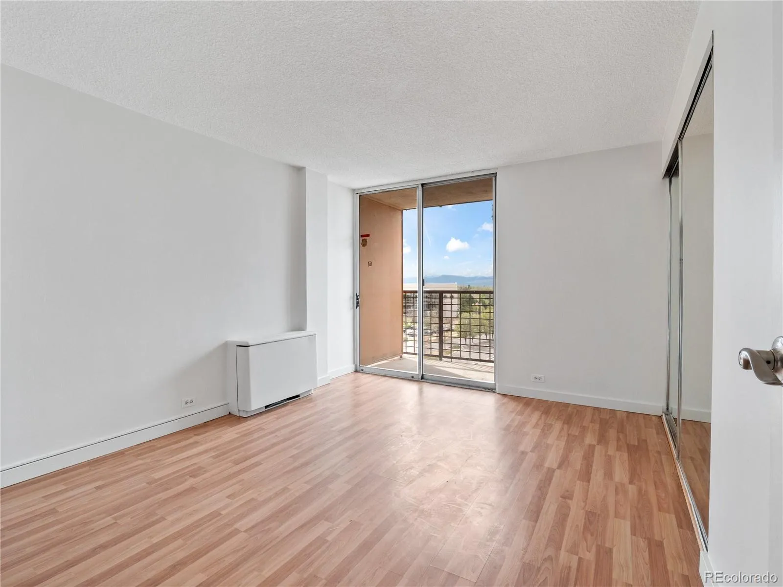 2225 Buchtel Boulevard #601 Denver CO 80210 MLS #REC4746853 04102026183125 1600 11