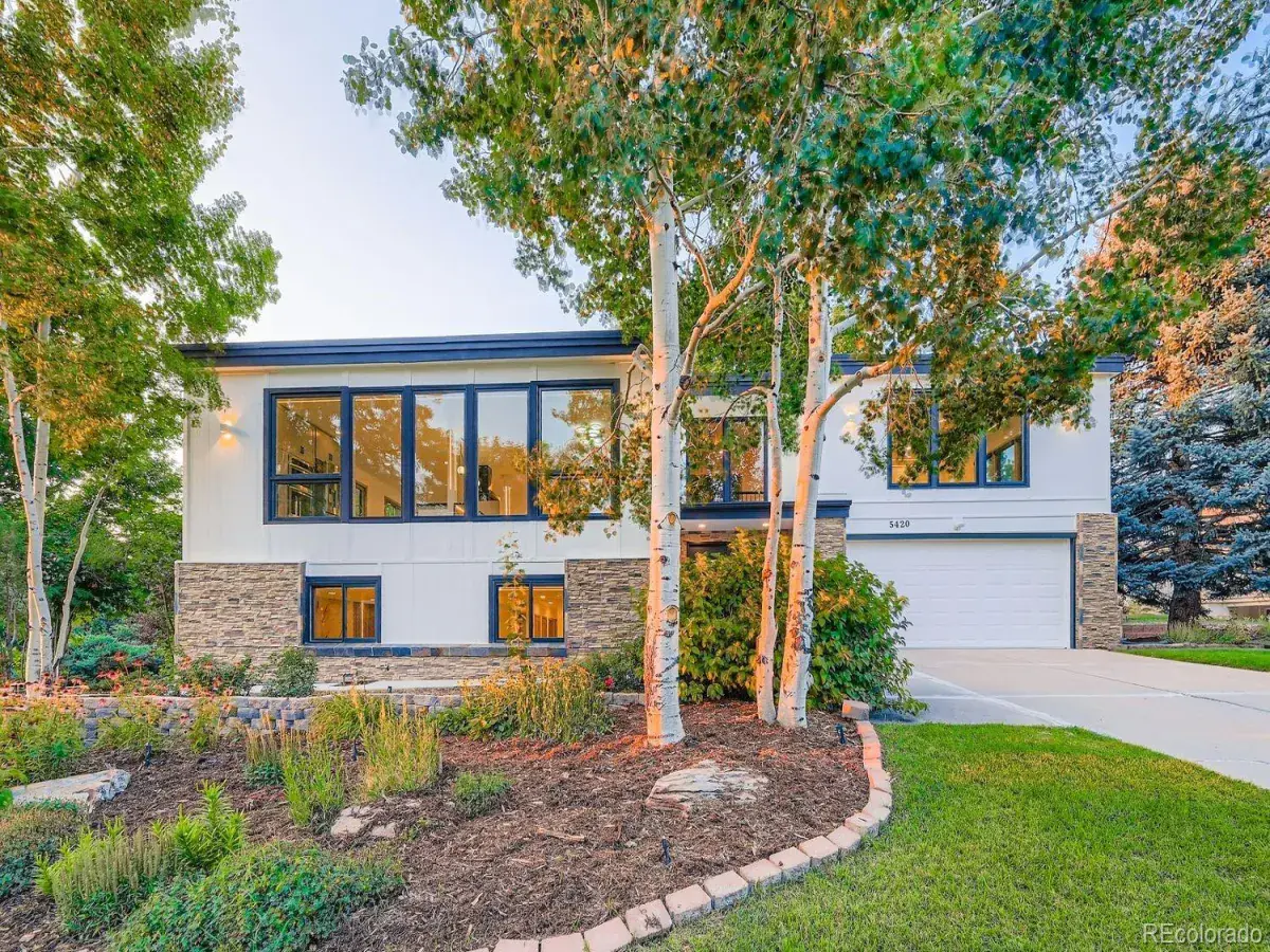 08142025213948 1200 0