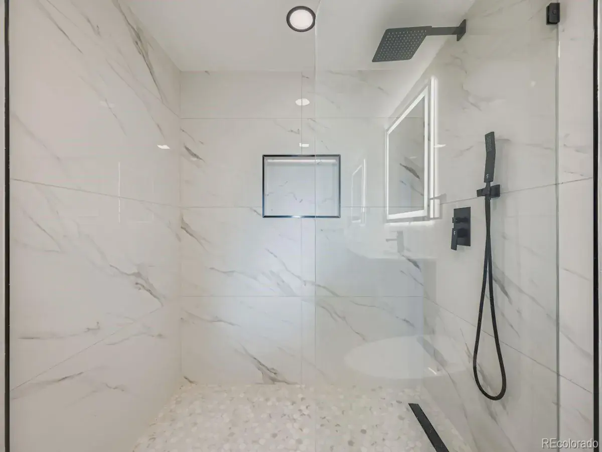 08142025213948 1200 31