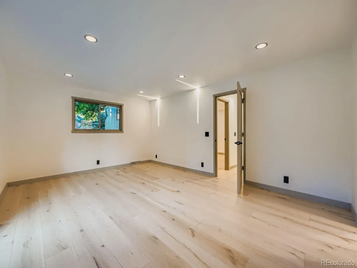 08142025213948 1200 8