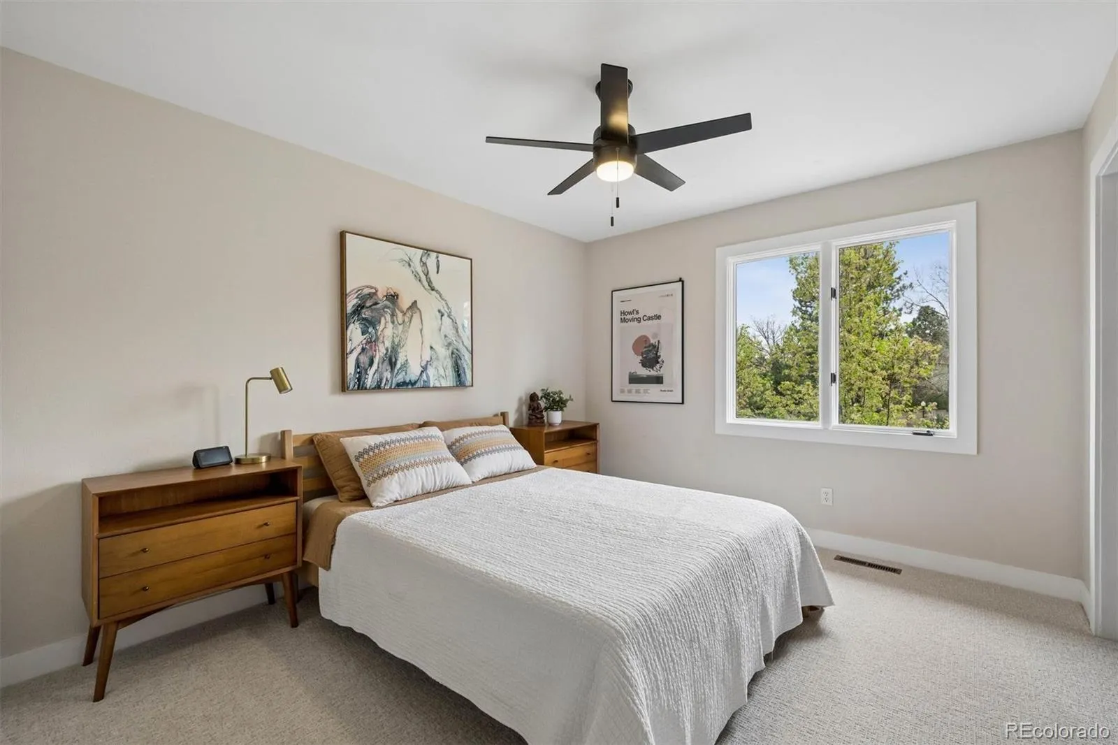 04162026174039 1600 22