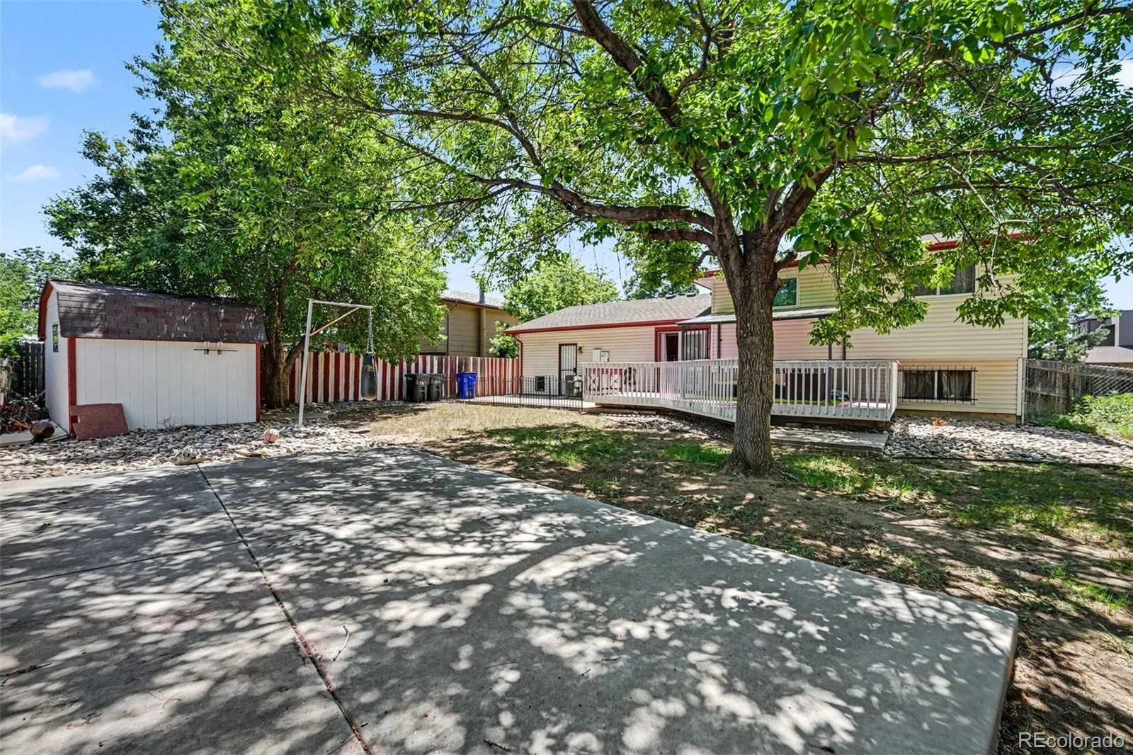 11239 E Center Avenue Aurora CO 80012 MLS #REC4752274 06122026080919 1600 21