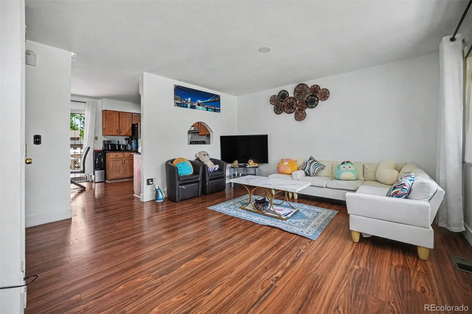 11239 E Center Avenue Aurora CO 80012 MLS #REC4752274 06122026080919 1600 5