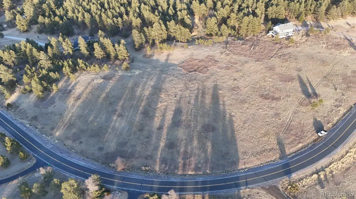 11069 Tomichi Drive Franktown CO 80116 | MLS #REC4753427 02222026213411 1200 4