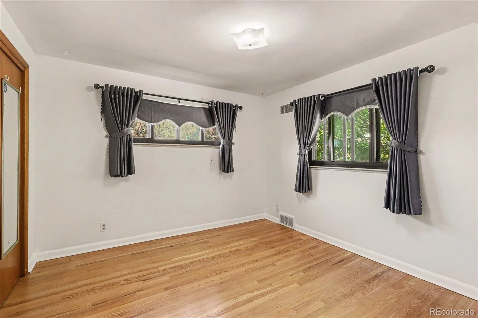 2383 Oakland Street Aurora CO 80010 | MLS #REC4754100 10092026035058 1600 12
