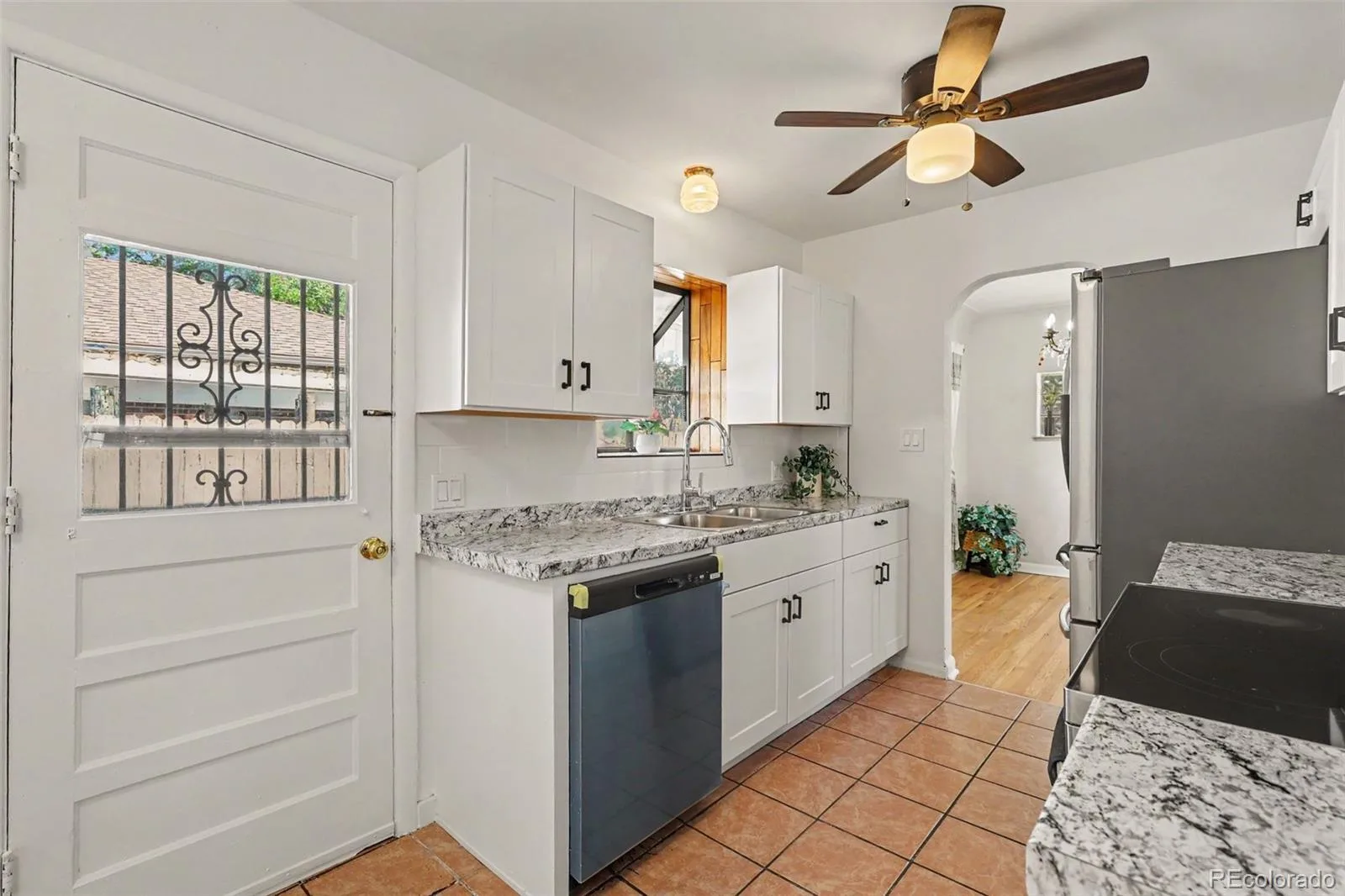2383 Oakland Street Aurora CO 80010 | MLS #REC4754100 10092026035058 1600 8