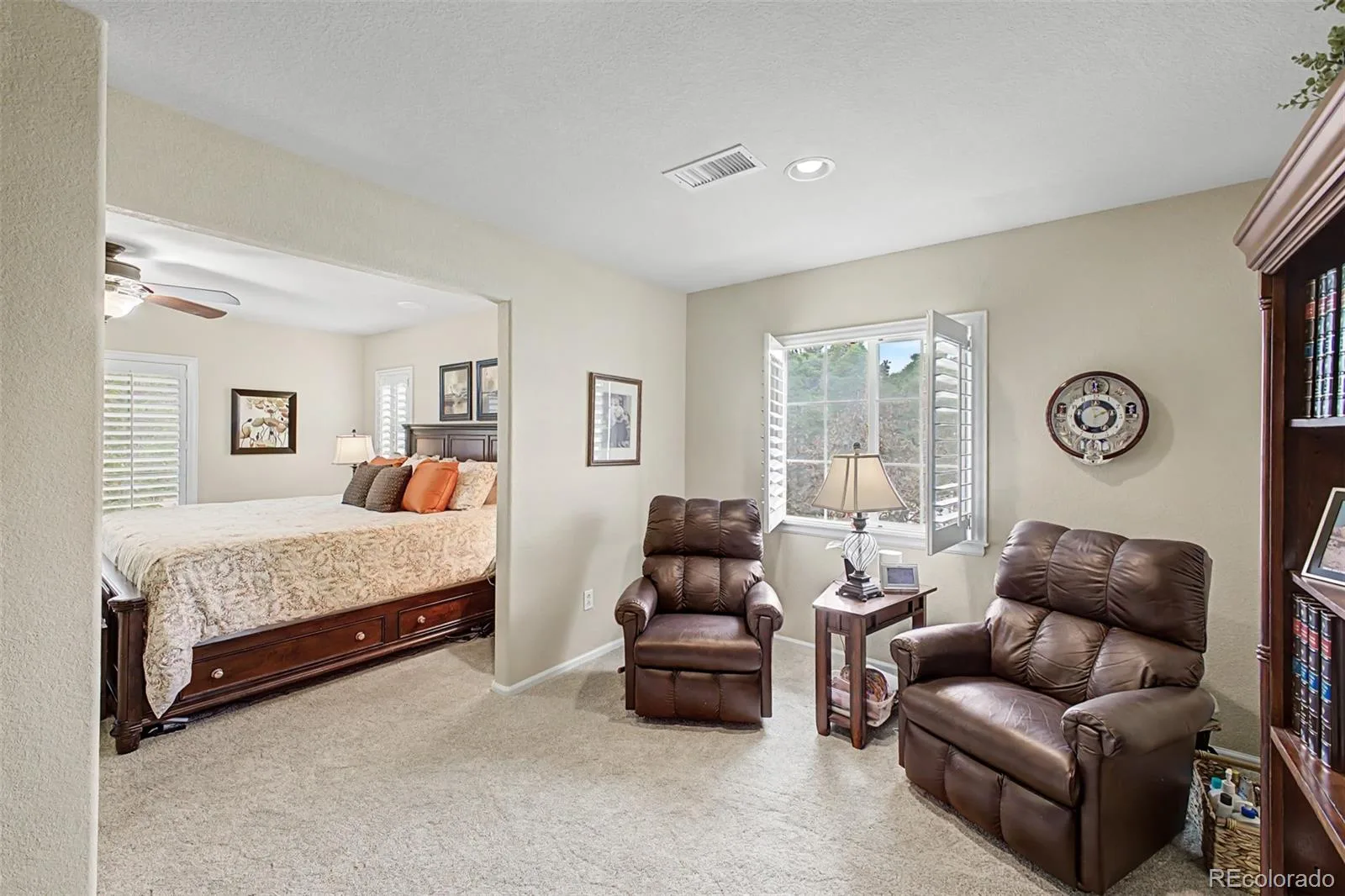 4 Whitehaven Circle Highlands Ranch CO 80129 | MLS #REC4754329 08202026211613 1600 18