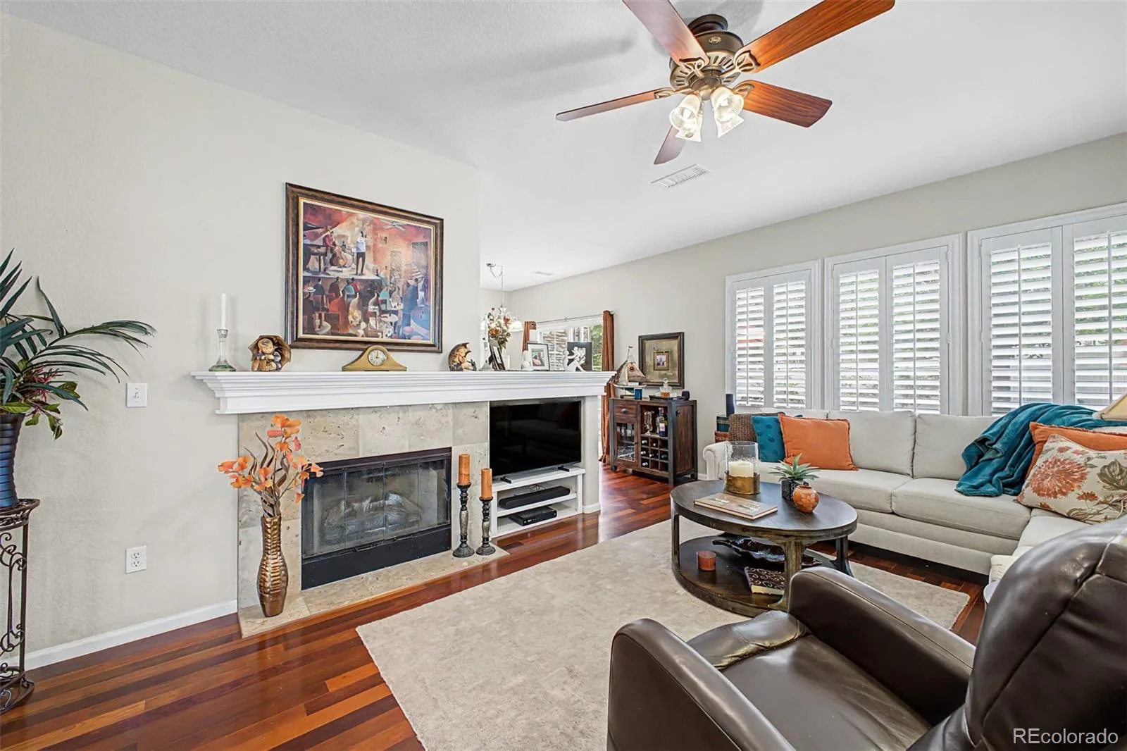 4 Whitehaven Circle Highlands Ranch CO 80129 | MLS #REC4754329 08202026211613 1600 2