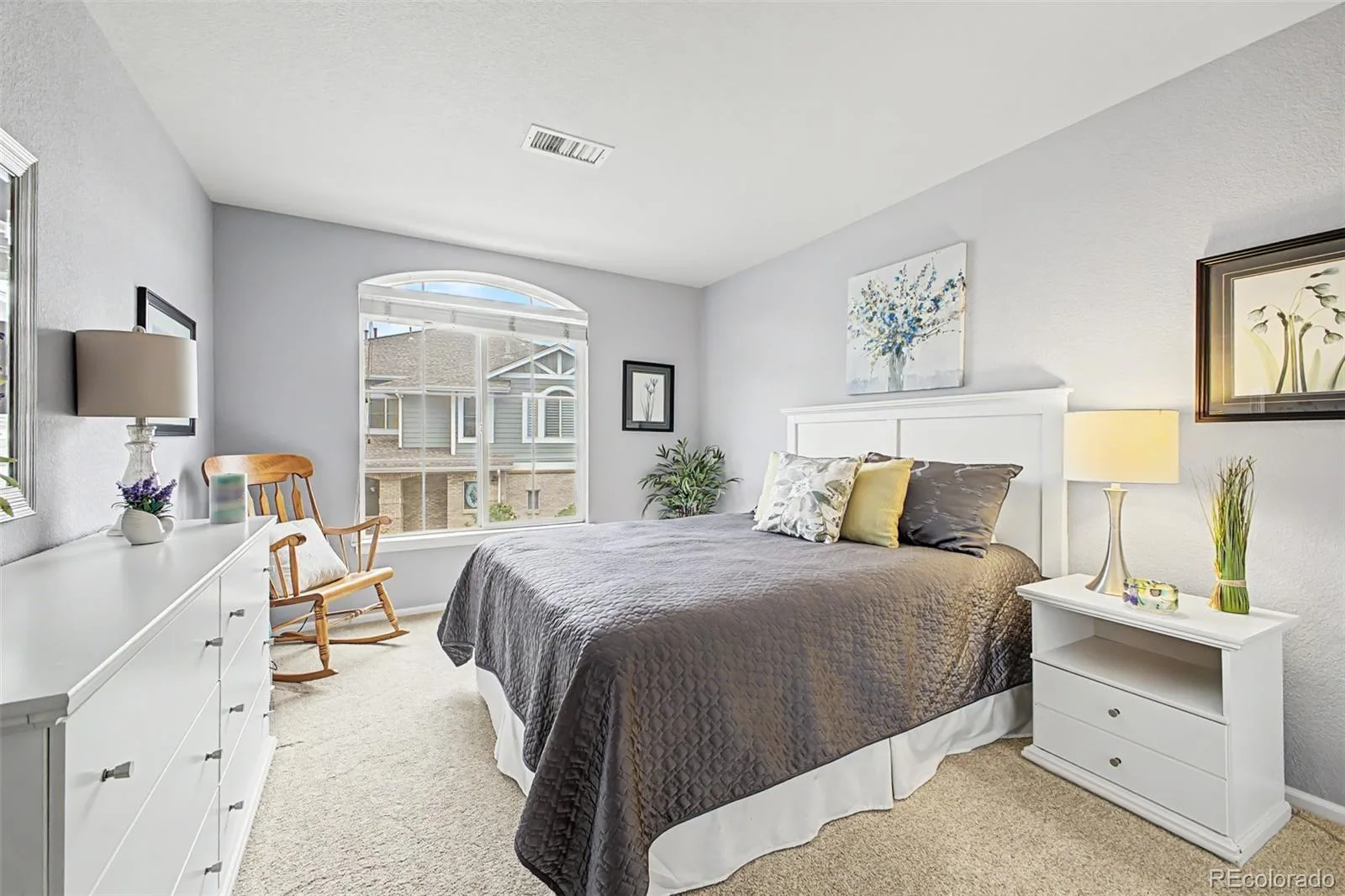 4 Whitehaven Circle Highlands Ranch CO 80129 | MLS #REC4754329 08202026211613 1600 25
