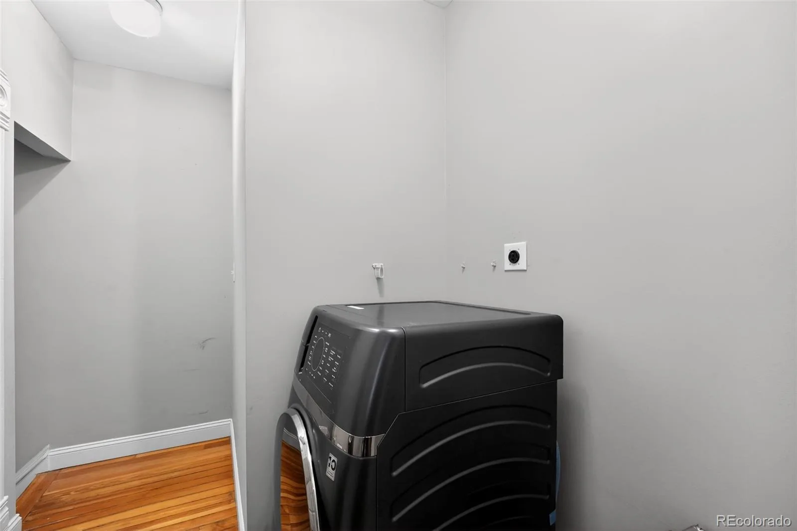 2129 N Downing Street Denver CO 80205 MLS #REC4754729 06102026211816 1600 13