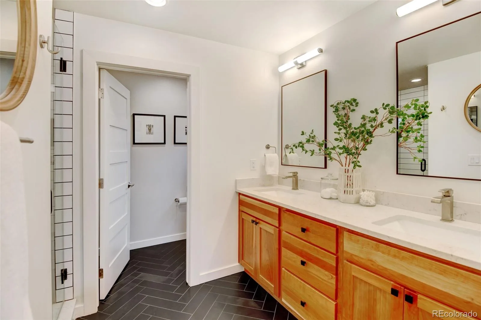 2596 S Bannock Street Denver CO 80223 MLS #REC4756204 06042026141302 1600 10