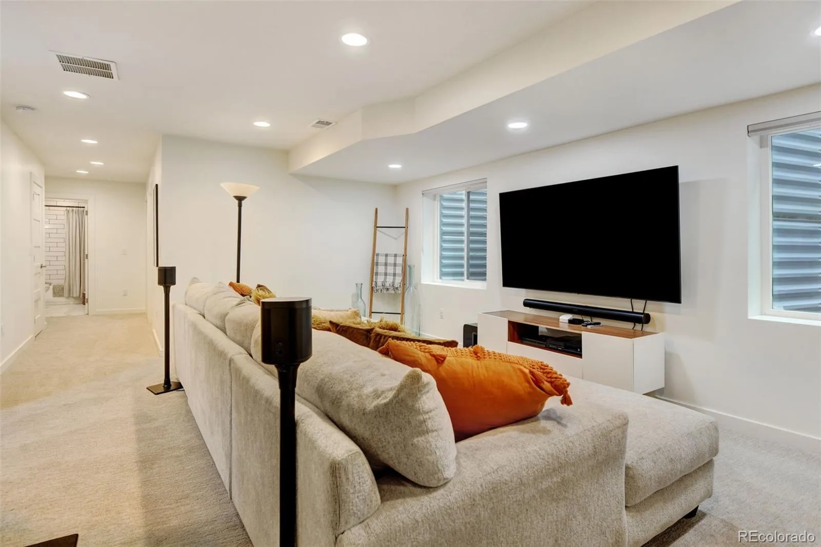2596 S Bannock Street Denver CO 80223 MLS #REC4756204 06042026141302 1600 20