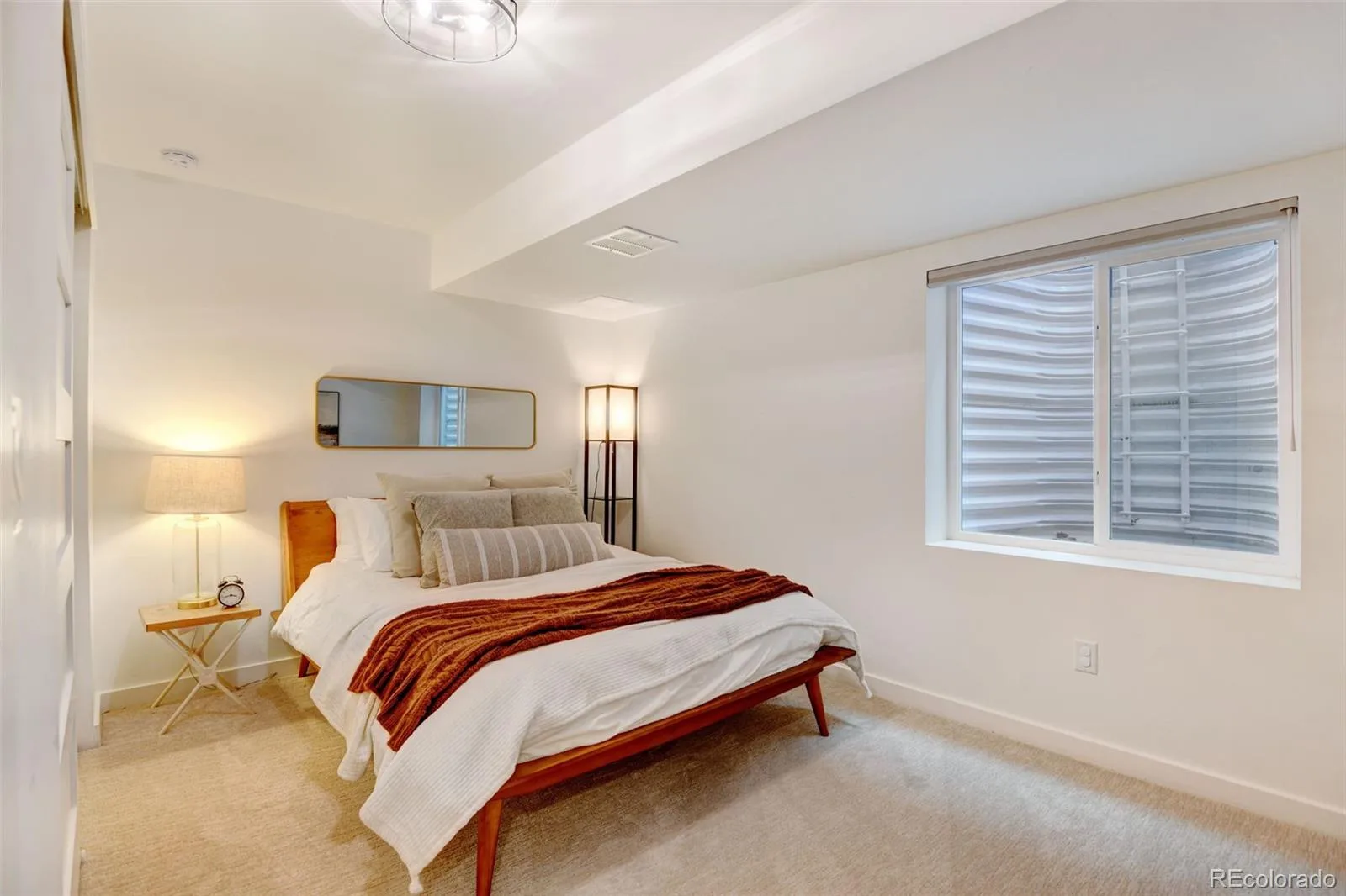 2596 S Bannock Street Denver CO 80223 MLS #REC4756204 06042026141302 1600 21