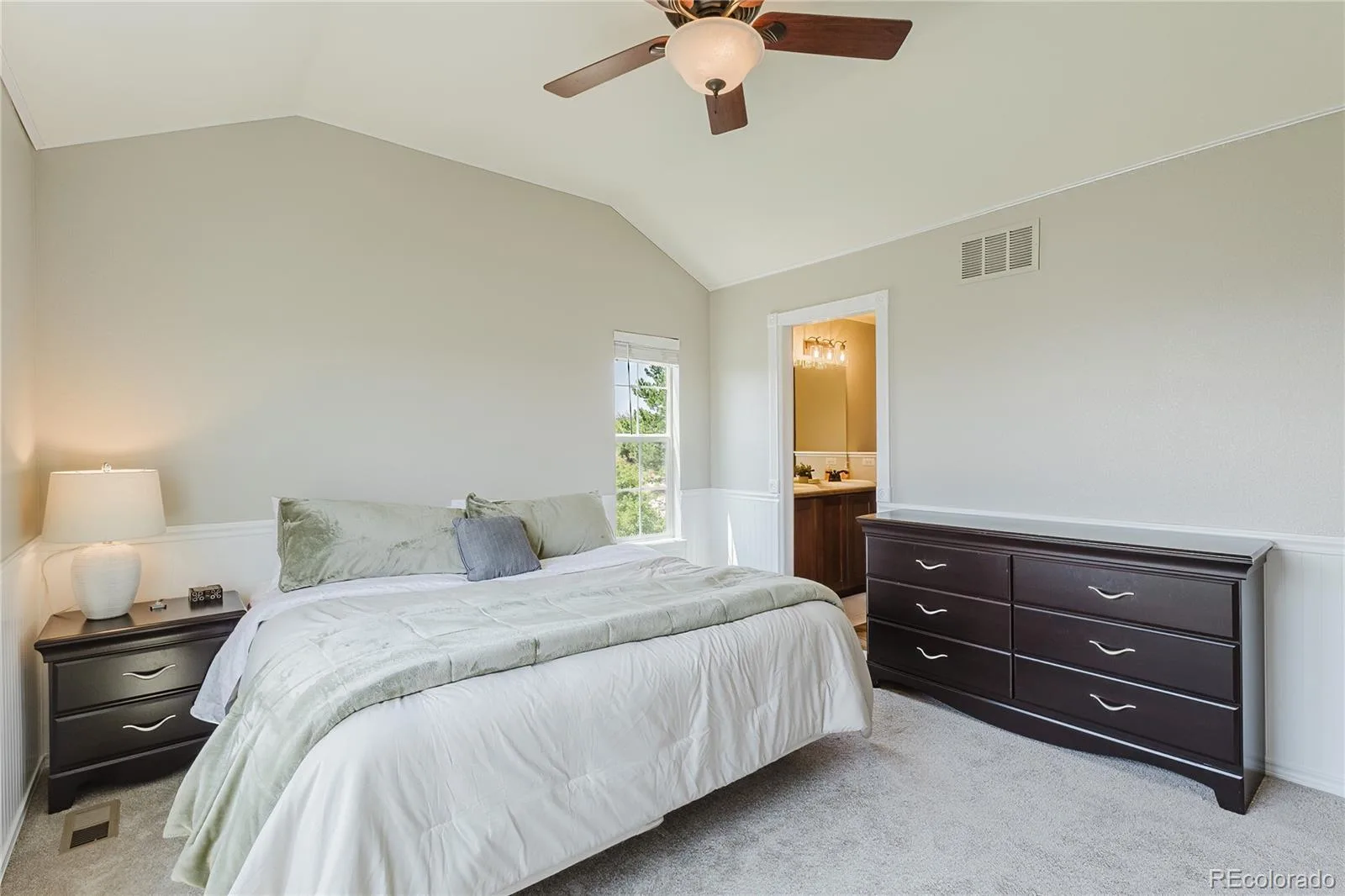 619 Hanging Rock Place Castle Rock CO 80108 | MLS #REC4756927 08072026185059 1600 15