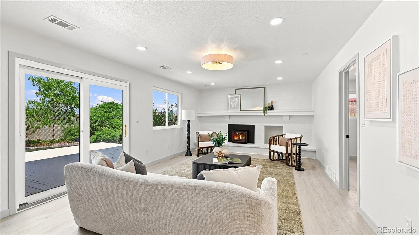 9491 W Jewell Place Lakewood CO 80227 | MLS #REC4757099 08272026185617 1600 17