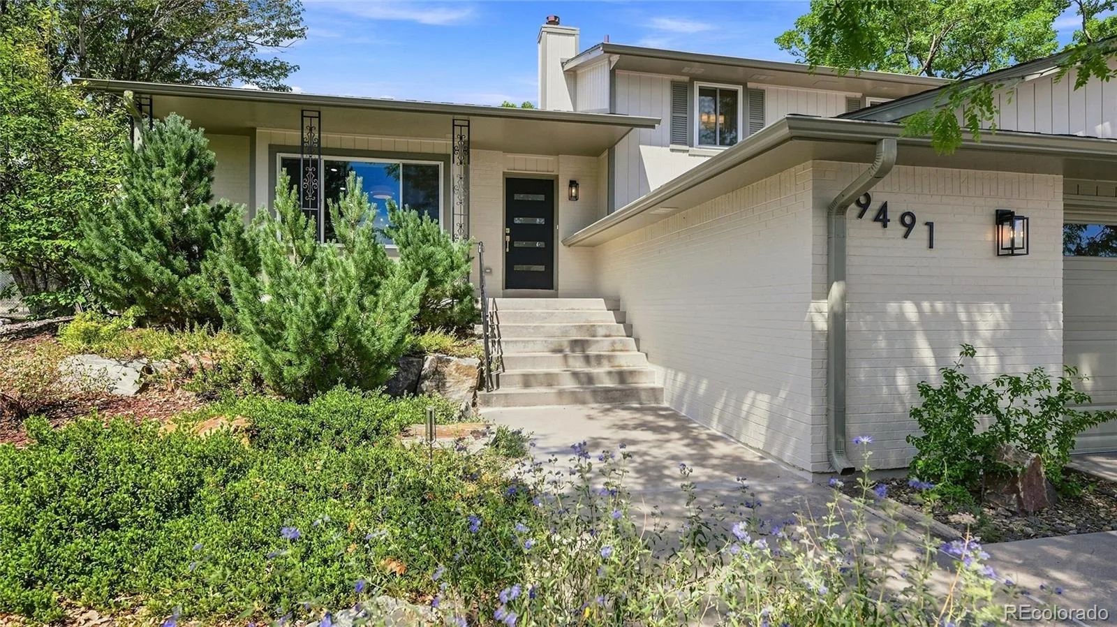 9491 W Jewell Place Lakewood CO 80227 | MLS #REC4757099 08272026185617 1600 26