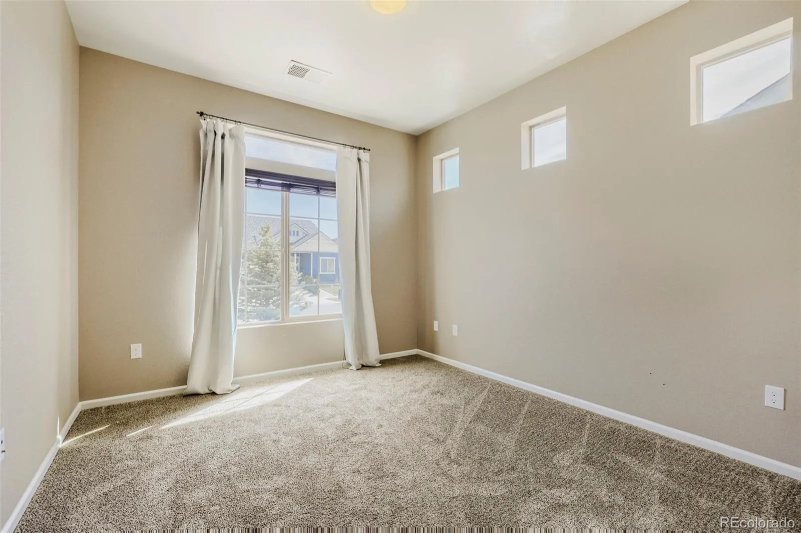 4665 Walden Court Denver CO 80249 MLS #REC4757857 04092026173614 1600 14