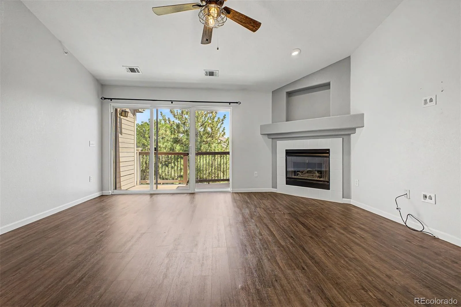 7429 S Alkire Street #306 Littleton CO 80127 | MLS #REC4761230 07232026173856 1600 1