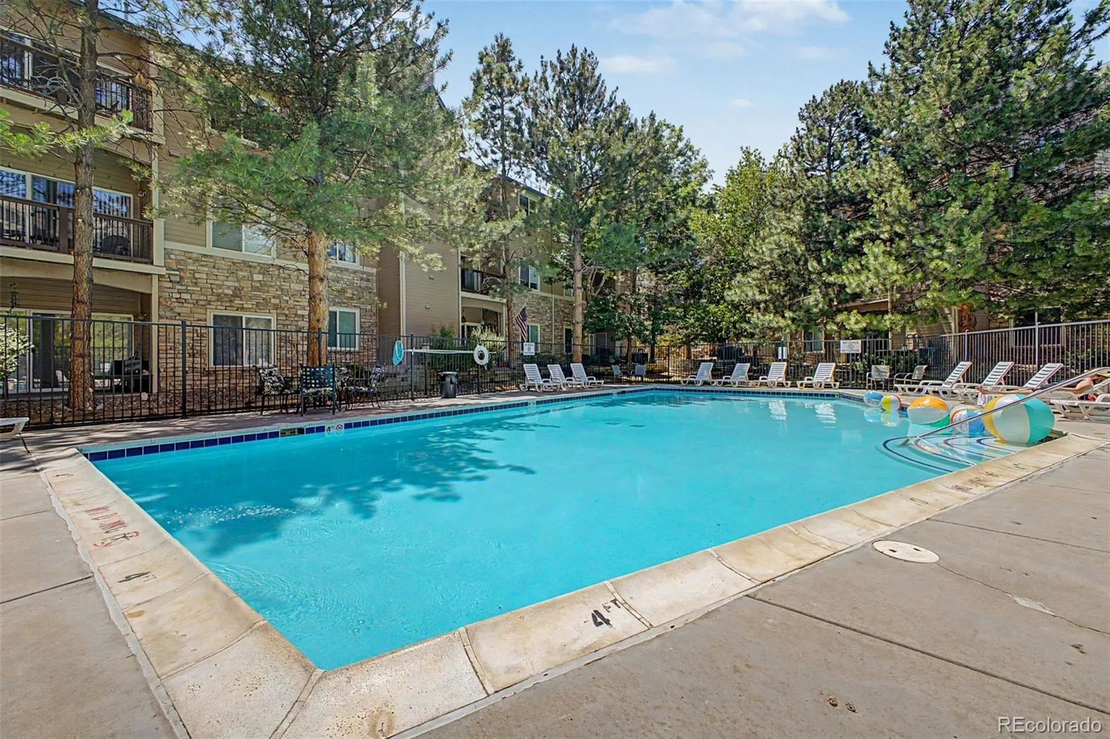 7429 S Alkire Street #306 Littleton CO 80127 | MLS #REC4761230 07232026173856 1600 36