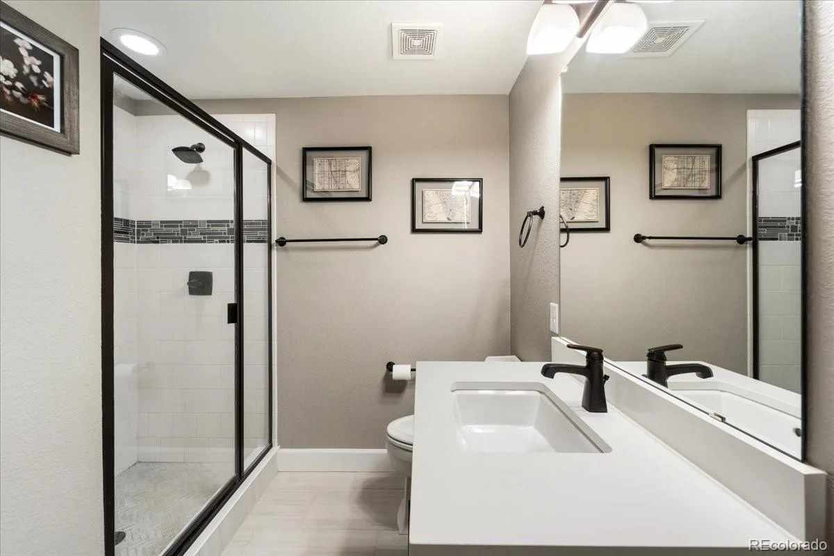 8480 Arapahoe Peak Street Littleton CO 80125 | MLS #REC4763732 08072026154204 1200 39