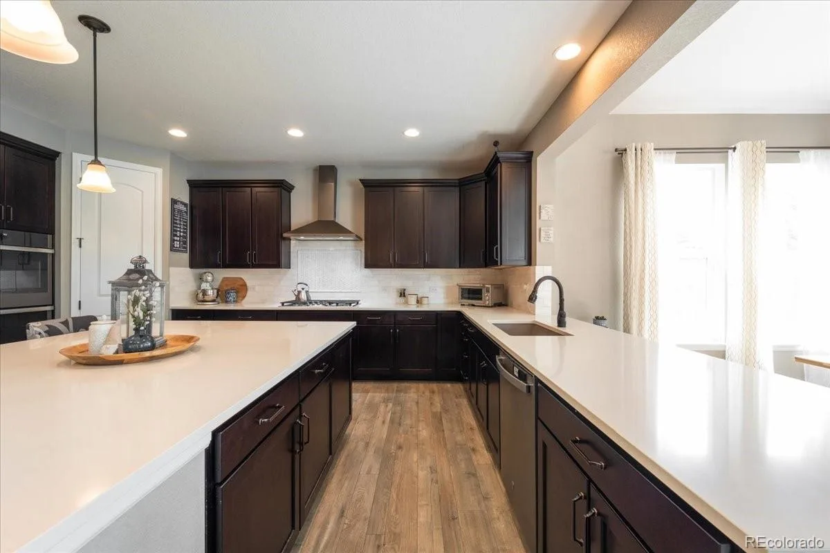 8480 Arapahoe Peak Street Littleton CO 80125 | MLS #REC4763732 08072026154204 1200 7