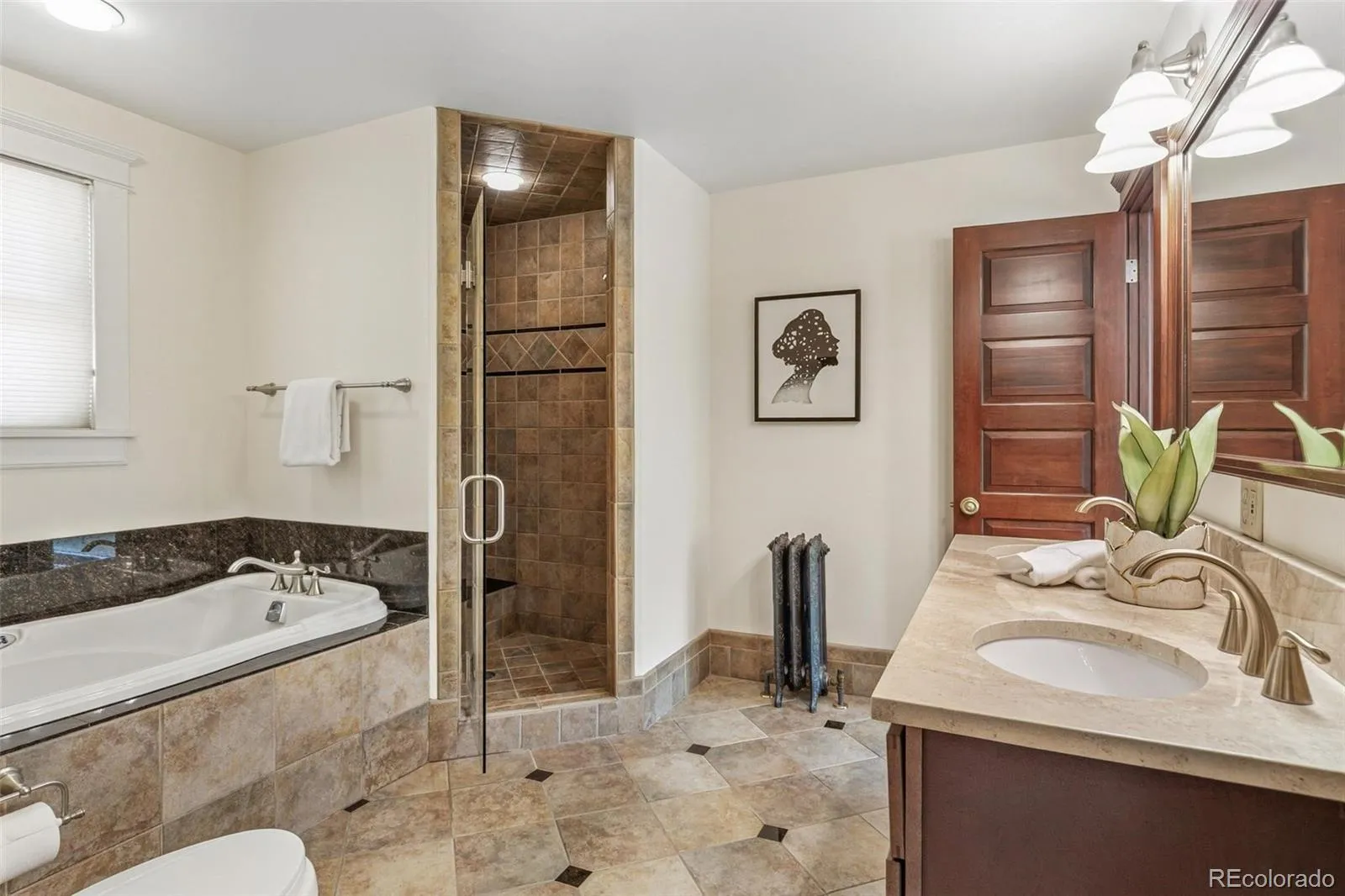 1401 Madison Street Denver CO 80206 MLS #REC4764496 05202026194807 1600 21