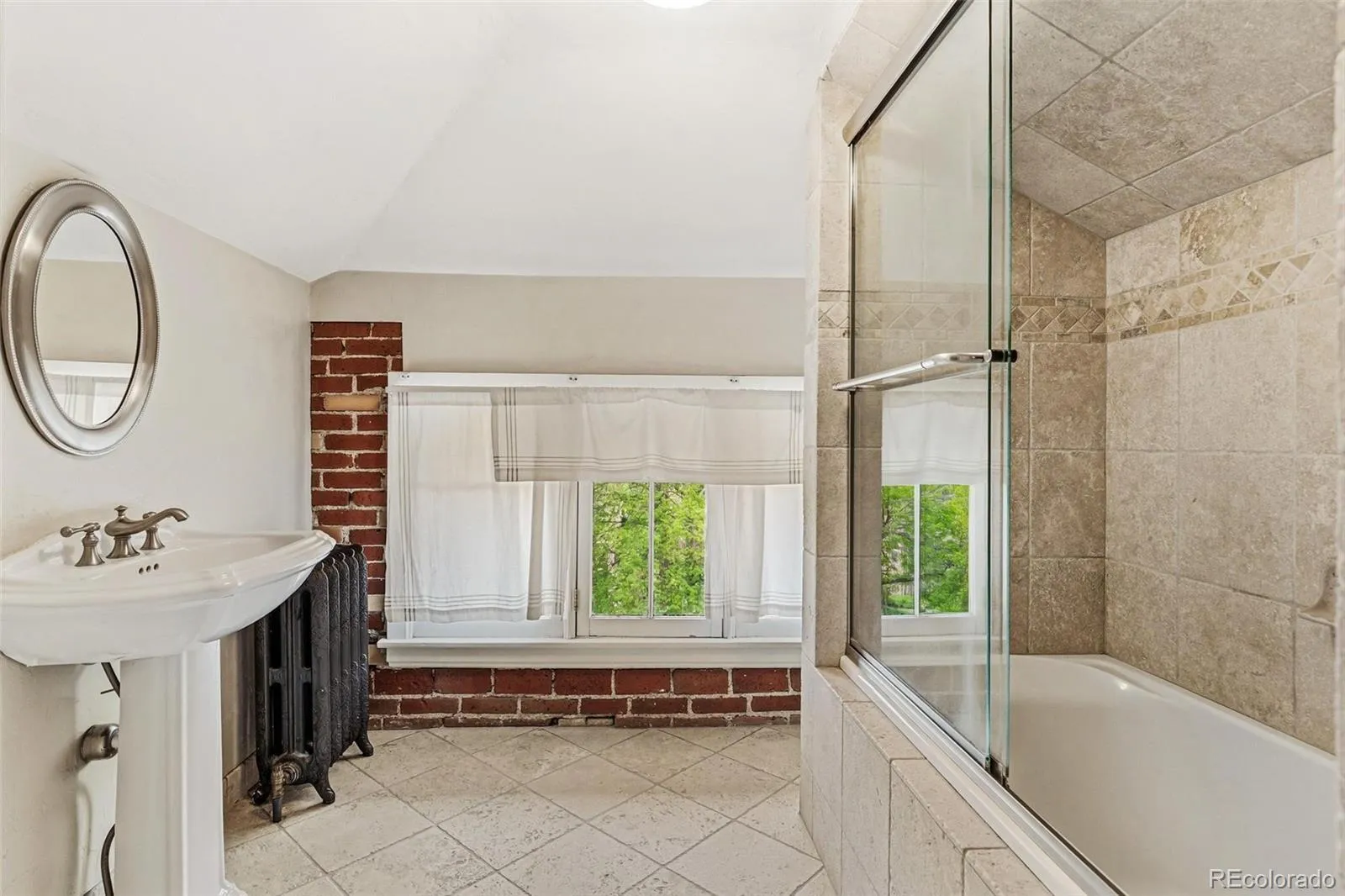 1401 Madison Street Denver CO 80206 MLS #REC4764496 05202026194807 1600 24