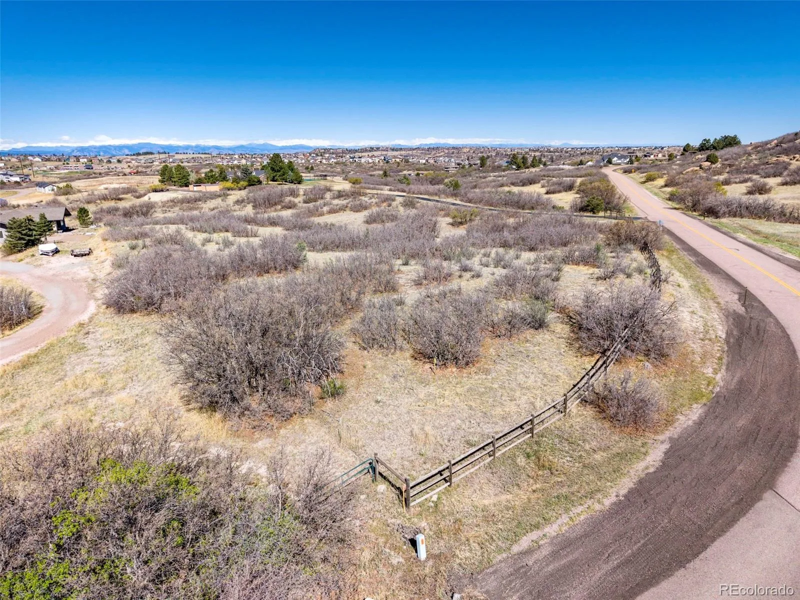 1701 N Rocky View Road Castle Rock CO 80108 | MLS #REC4765039 06122026215241 1600 28