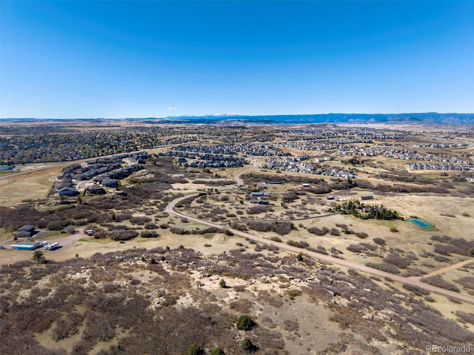1701 N Rocky View Road Castle Rock CO 80108 | MLS #REC4765039 06122026215241 1600 37