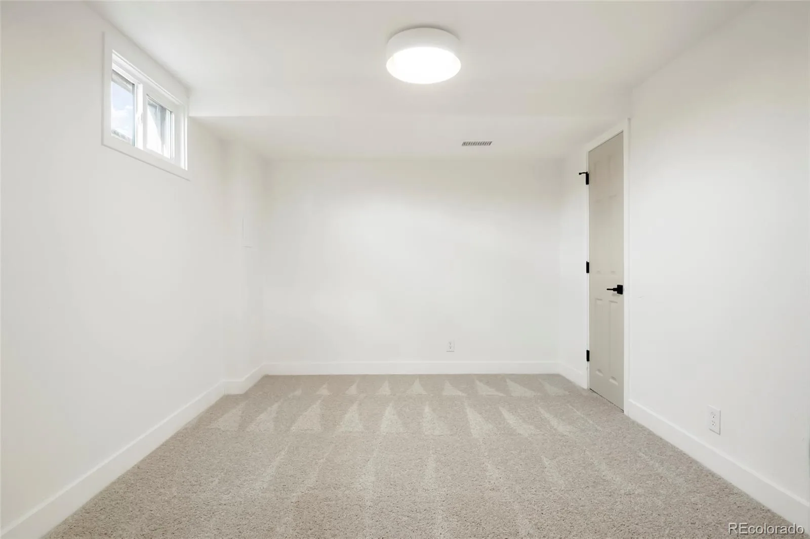 5390 Julian Street Denver CO 80221 MLS #REC4766027 06262026023412 1600 29