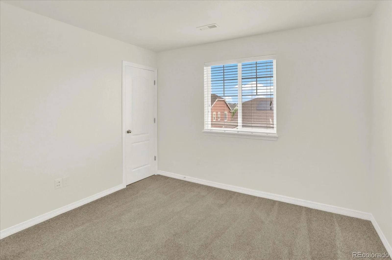 14822 Vienna Circle Parker CO 80134 MLS #REC4766885 07162026224716 1600 24