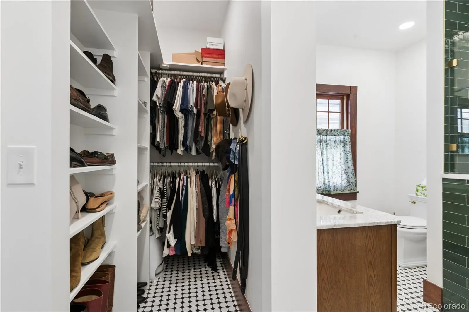 03242026211600 1600 18