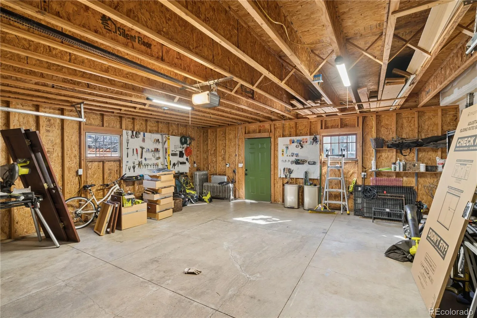 1385 S Lincoln Street Denver CO 80210 MLS #REC4767125 06102026190117 1600 32