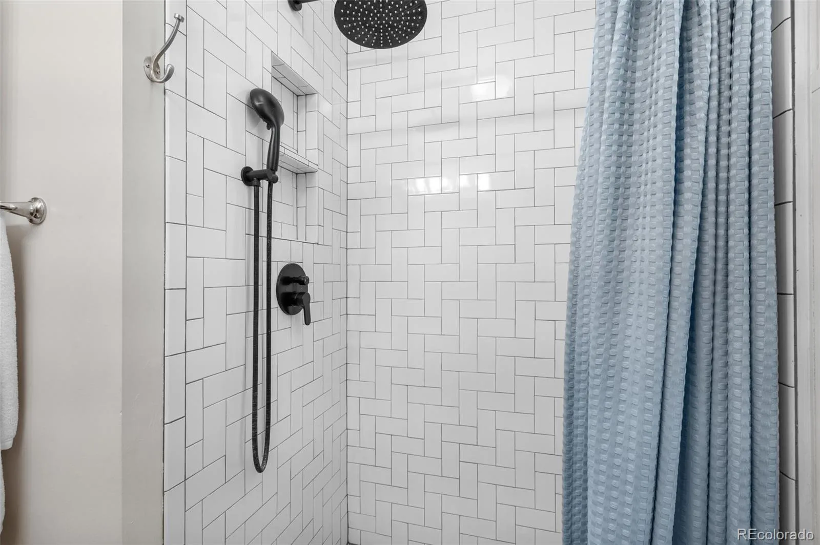 132 W Bayaud Avenue Denver CO 80223 | MLS #REC4768527 08212026031100 1600 15