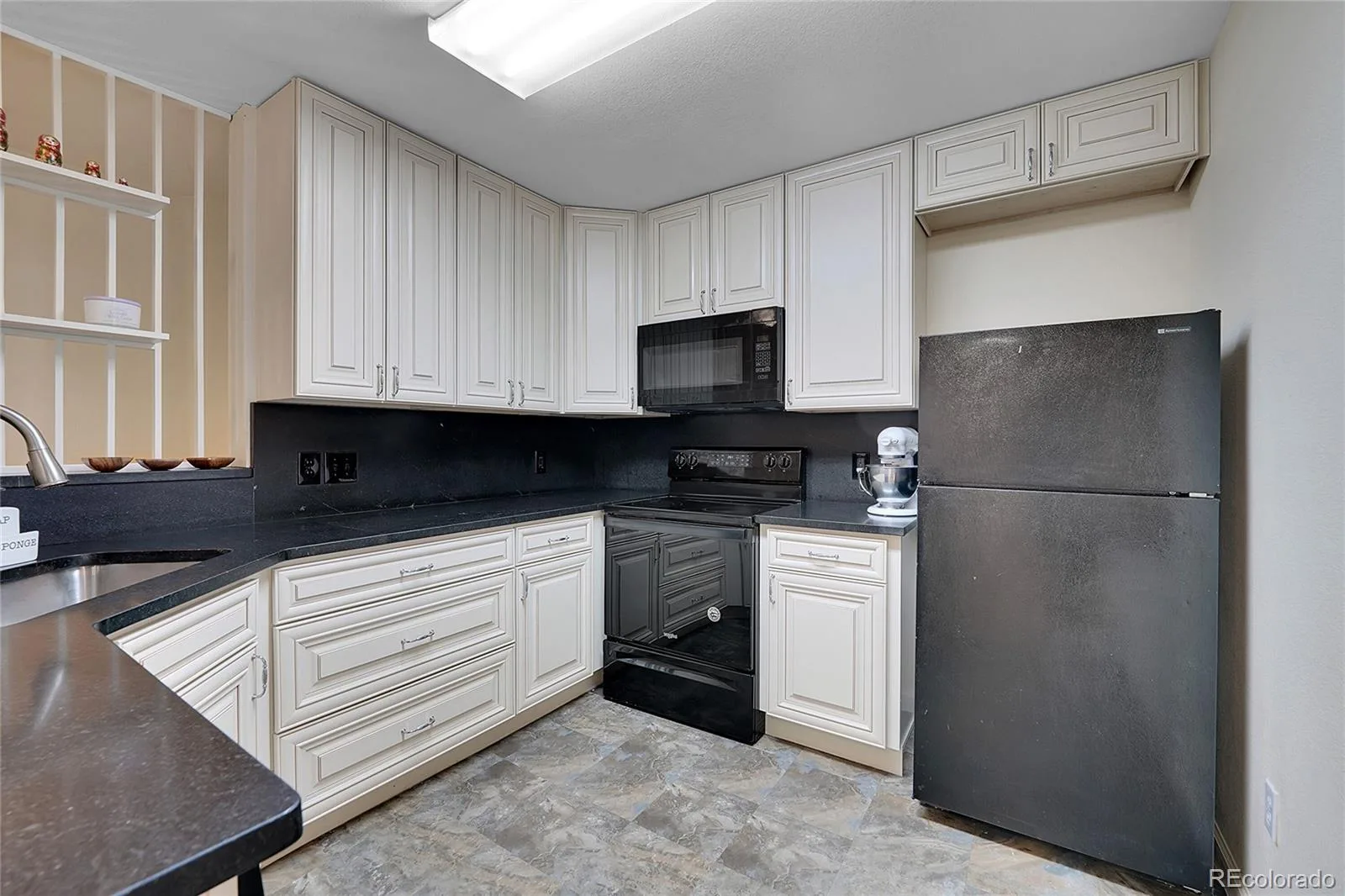 1308 S Danube Way #102 Aurora CO 80017 | MLS #REC4768749 07252026024851 1600 12