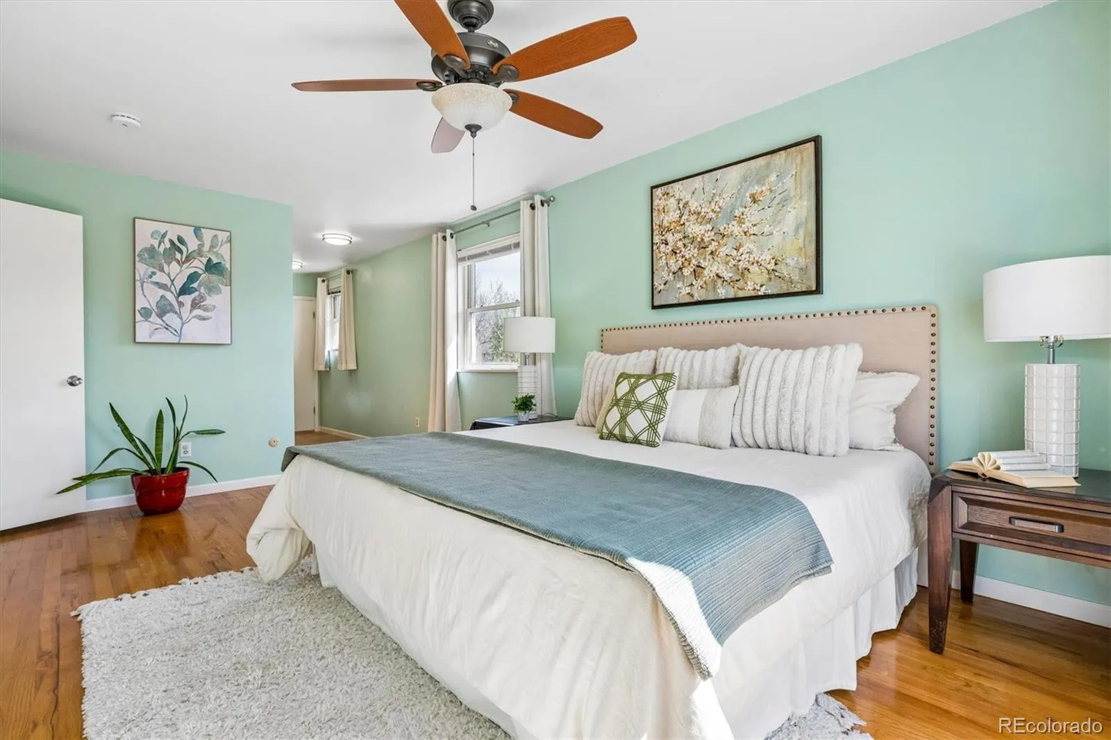 04042026202548 1600 16