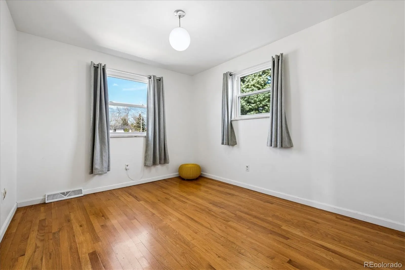 04042026202548 1600 21