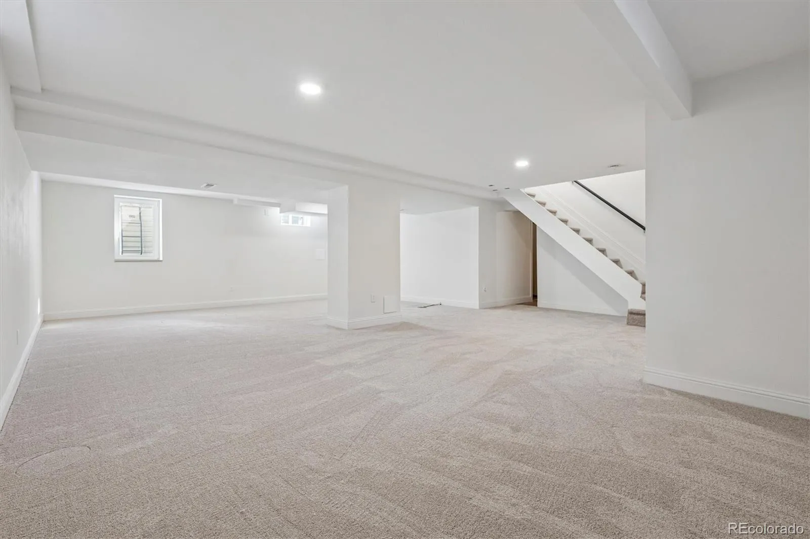 04042026202548 1600 23