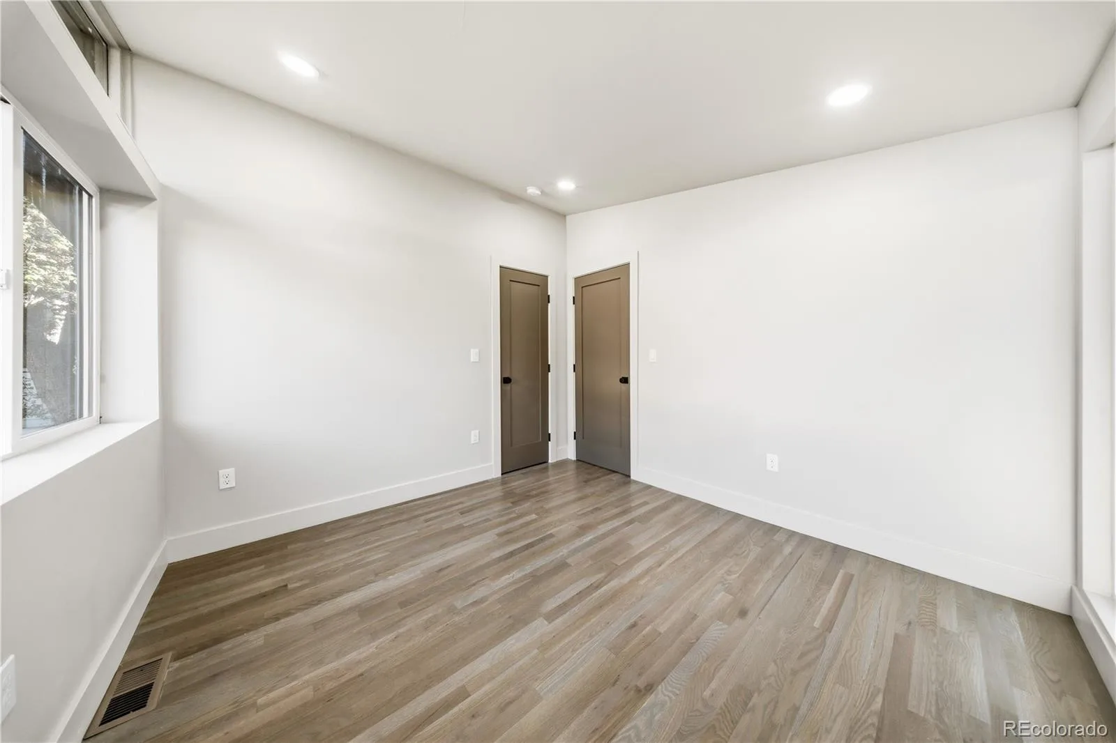 2440 S Meade Street Denver CO 80219 | MLS #REC4769901 06122026173749 1600 22