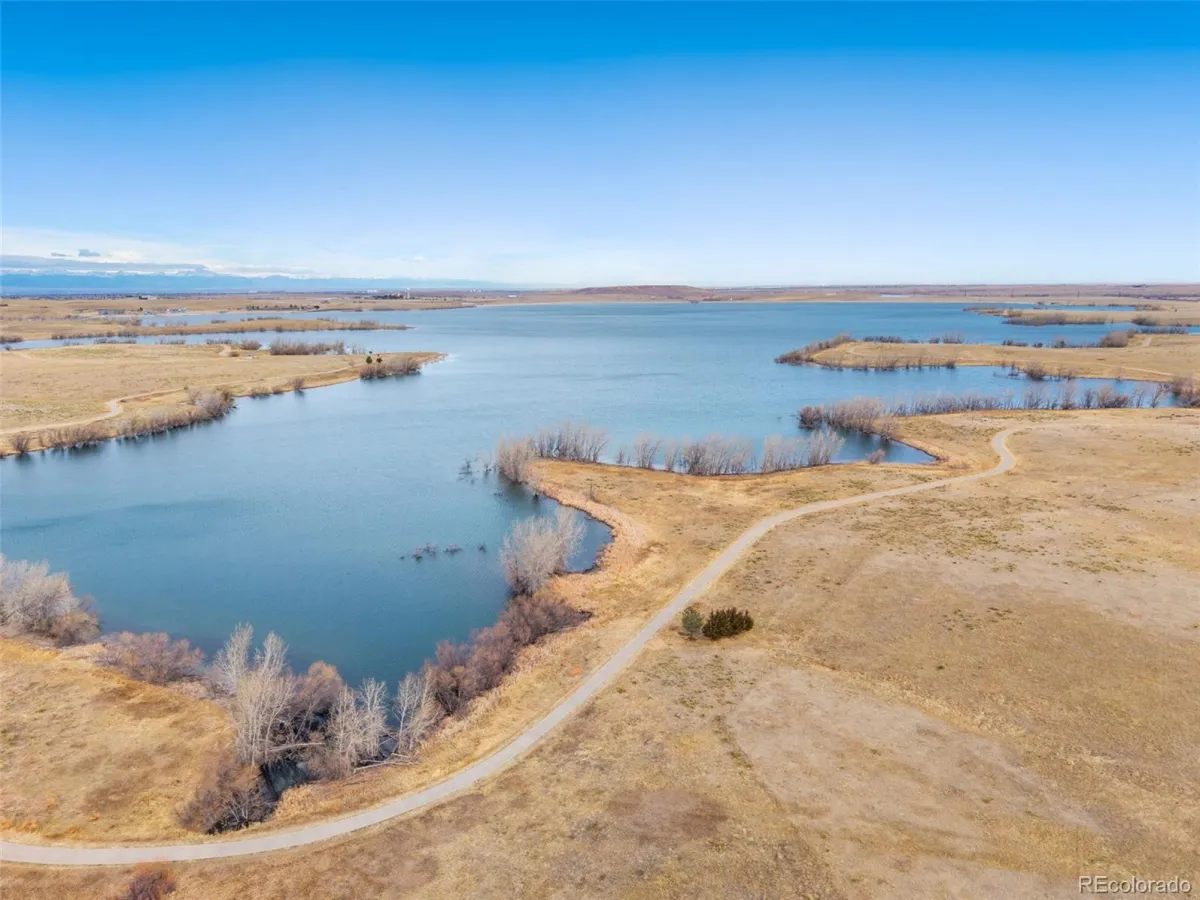 27620 E Lakeview Drive Aurora CO 80016 MLS #REC4770005 05282026014856 1200 47