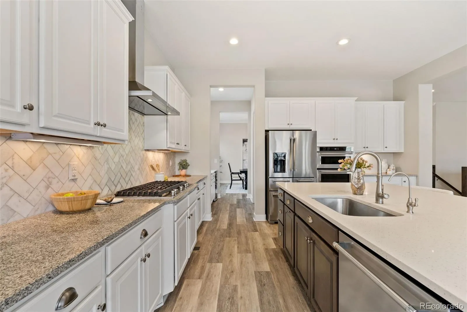 27620 E Lakeview Drive Aurora CO 80016 MLS #REC4770005 05282026014856 1600 15
