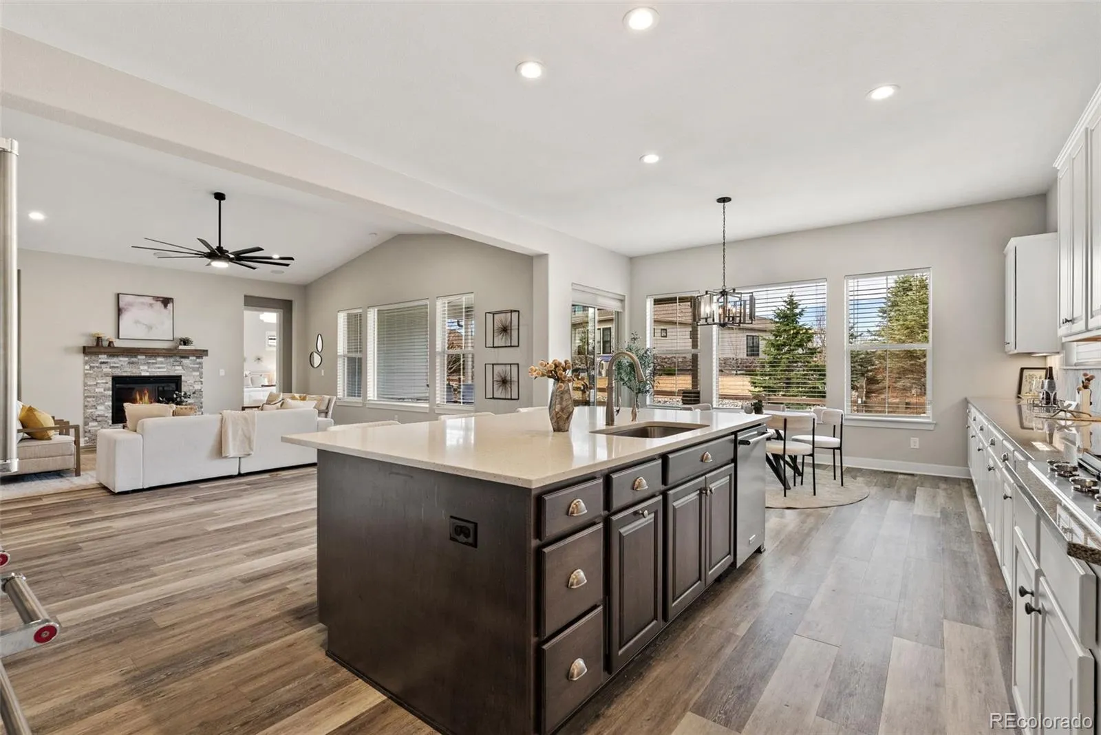 27620 E Lakeview Drive Aurora CO 80016 MLS #REC4770005 05282026014856 1600 16