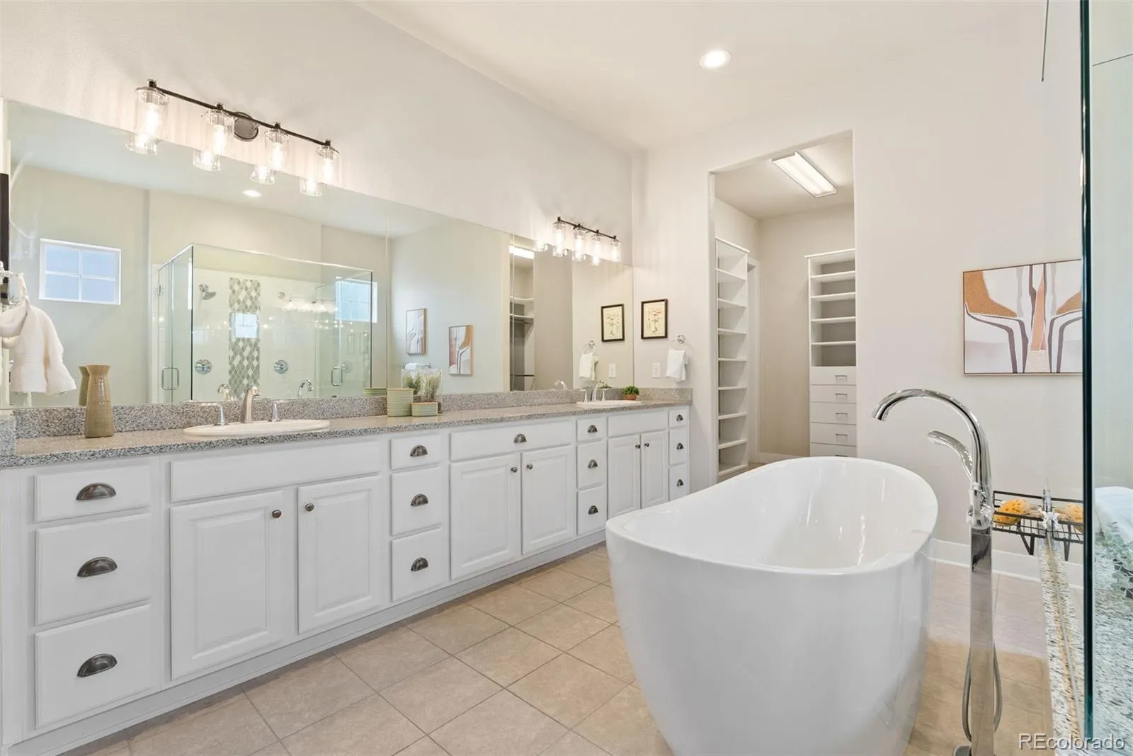 27620 E Lakeview Drive Aurora CO 80016 MLS #REC4770005 05282026014856 1600 25
