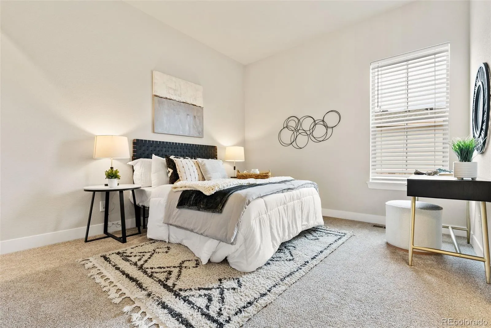 27620 E Lakeview Drive Aurora CO 80016 MLS #REC4770005 05282026014856 1600 6