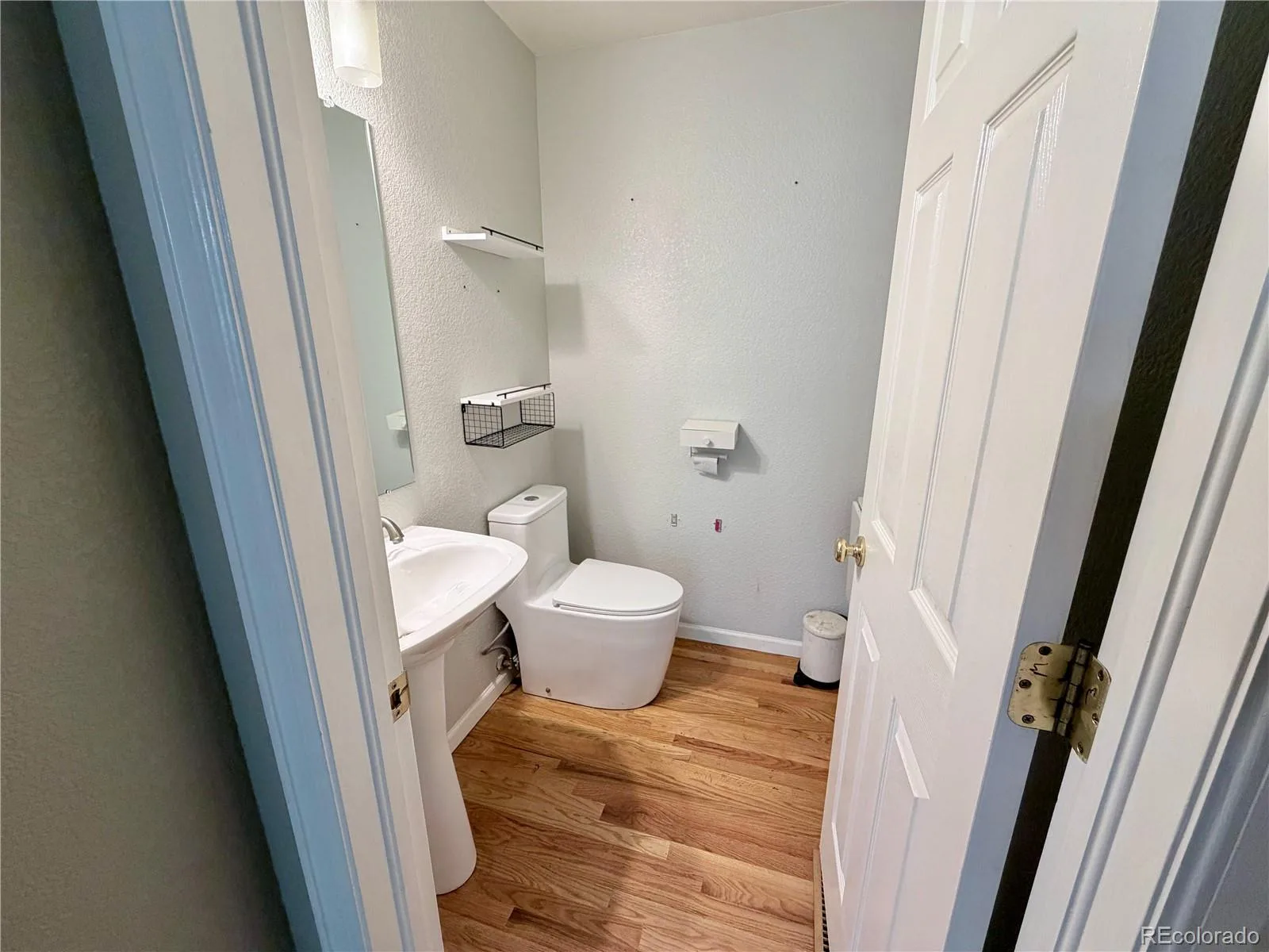 2695 E 109th Avenue Northglenn CO 80233 MLS #REC4773427 06042026141307 1600 4