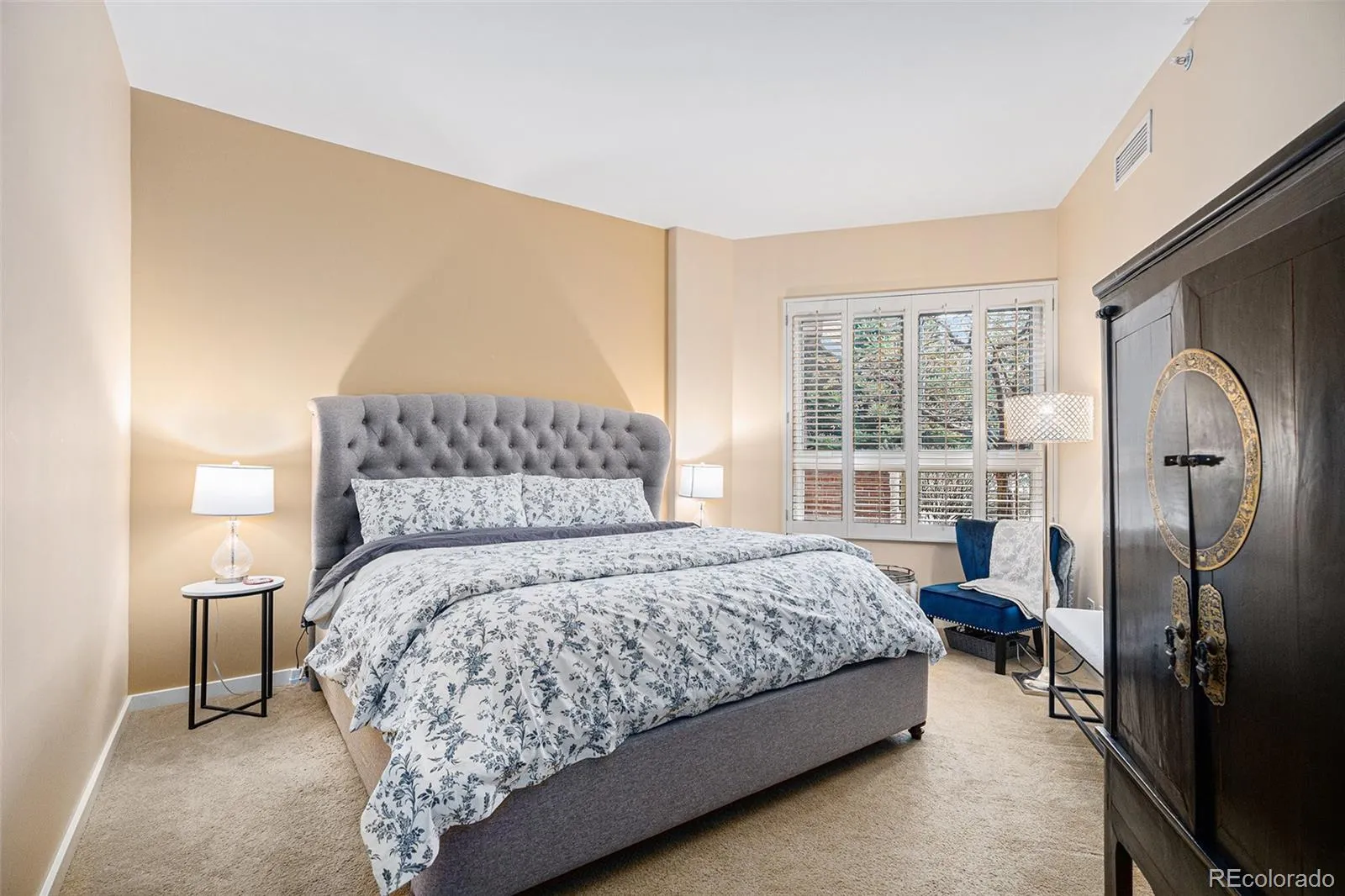 04012026185842 1600 12