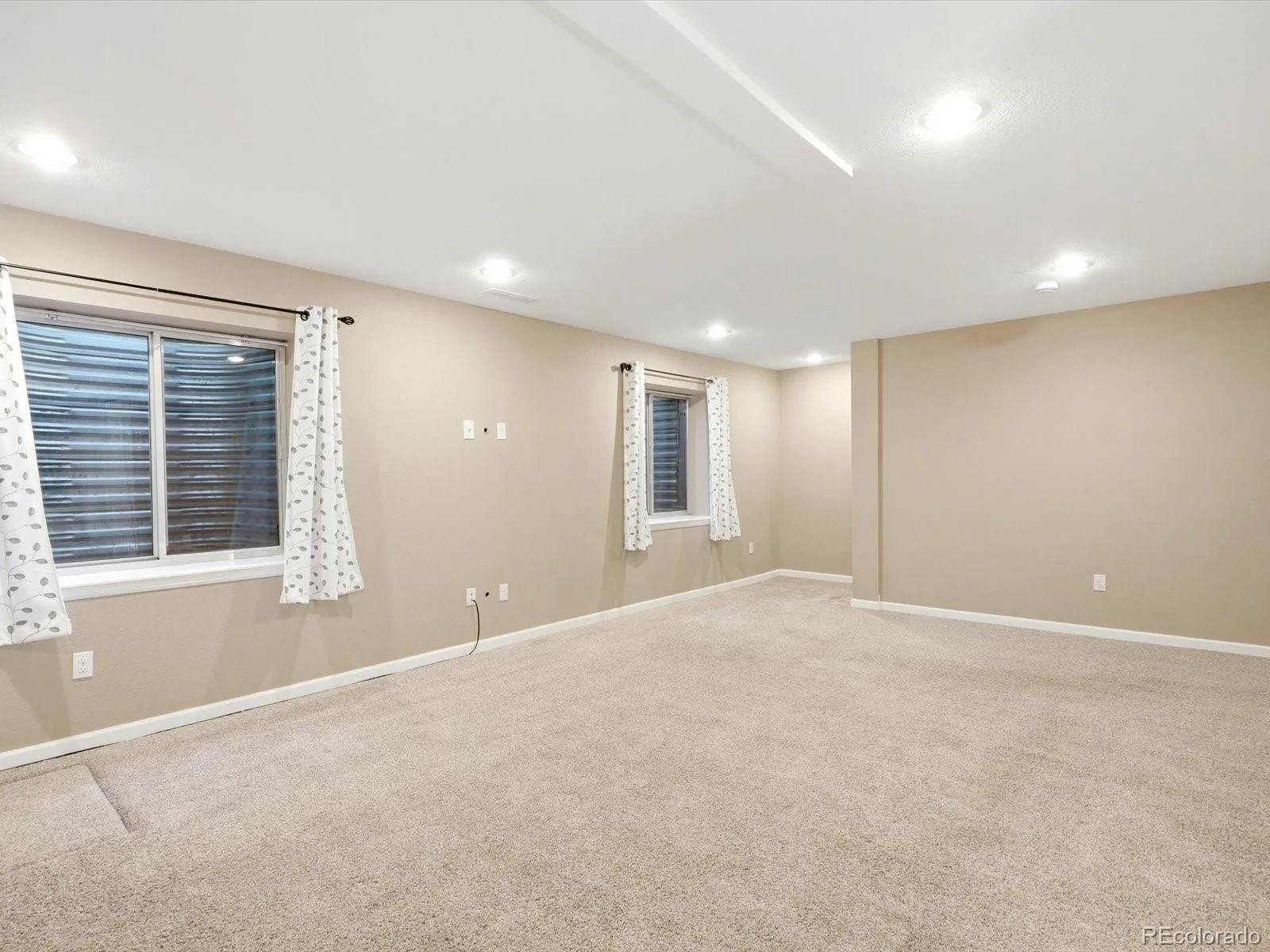 6570 W 96th Drive Broomfield CO 80021 | MLS #REC4774202 07222026145259 1600 22